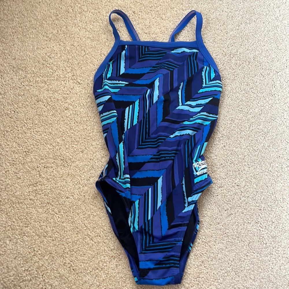 Speedo blue girls swimsuit size:(8/24)